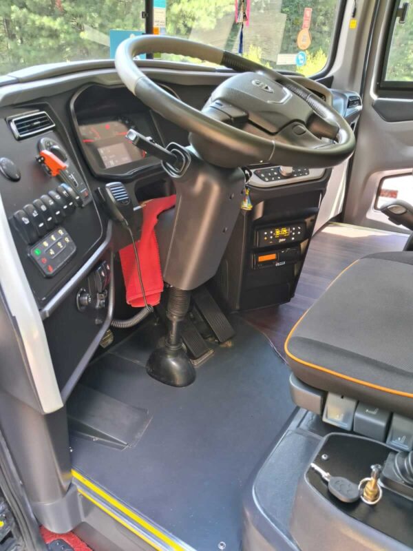 VOLVO - DD - 2022/23 - 6718 - Imagem 6
