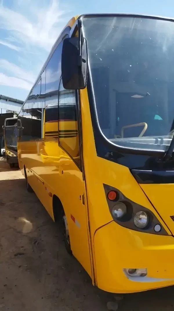 VW - NEOBUS - 2010/11 - RF. 7104 - Imagem 3