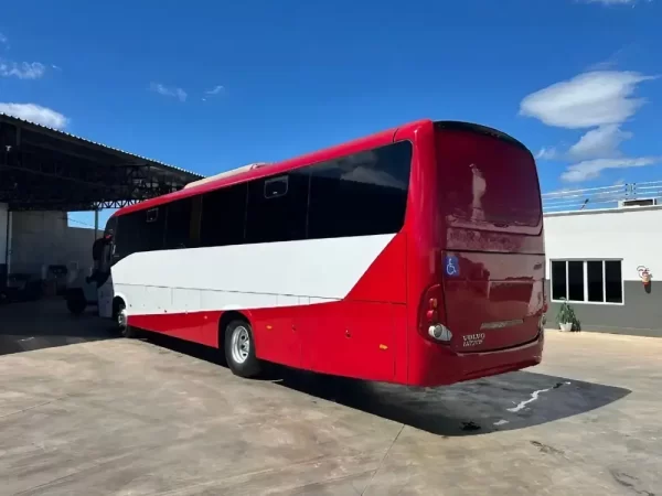 VOLVO - COMIL - 2020/21 - RF. 7108 - Imagem 4