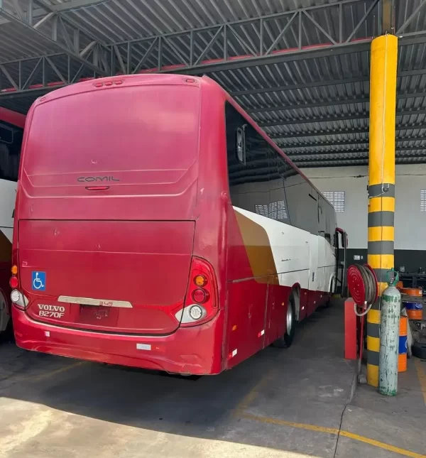 VOLVO - COMIL - 2020/21 - RF. 7135 - Imagem 3