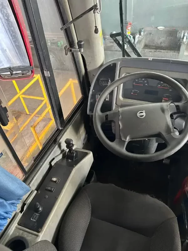 VOLVO - COMIL - 2020/21 - RF. 7135 - Imagem 6