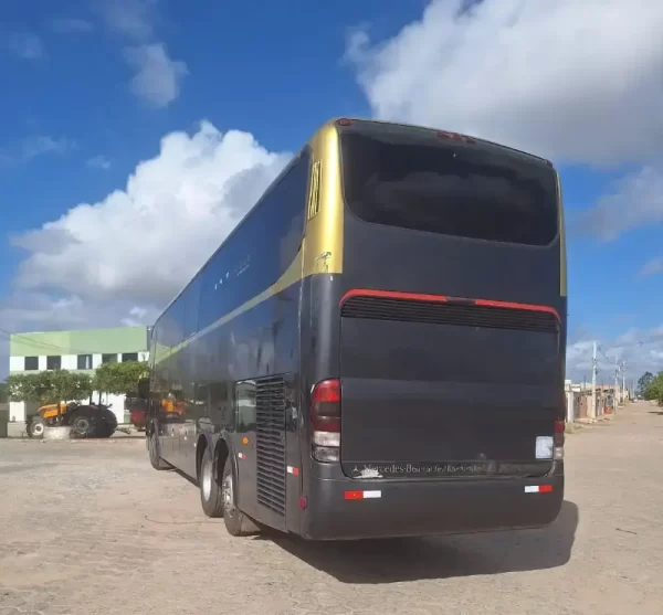 M.BENZ - LD - 2010 - RF. 7141 - Imagem 6