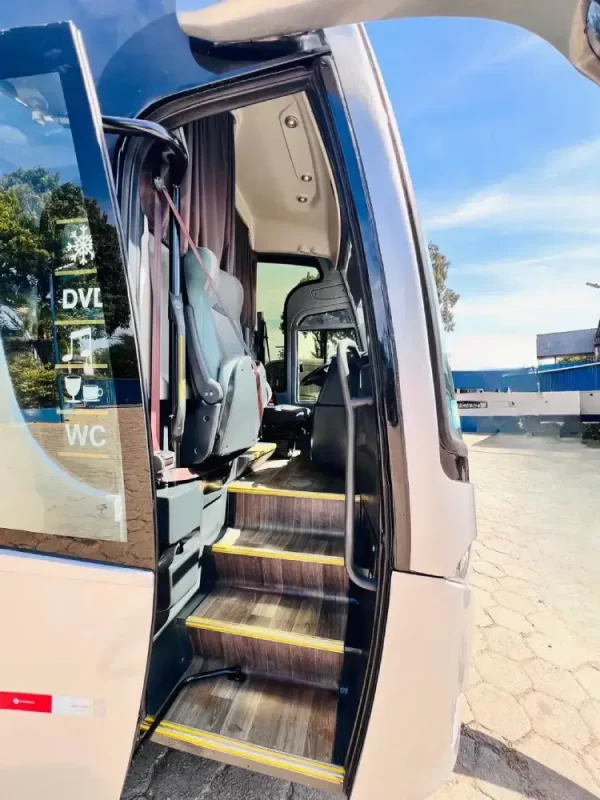 VOLVO - BUSSCAR - 2019/20 - RF. 7146 - Imagem 7